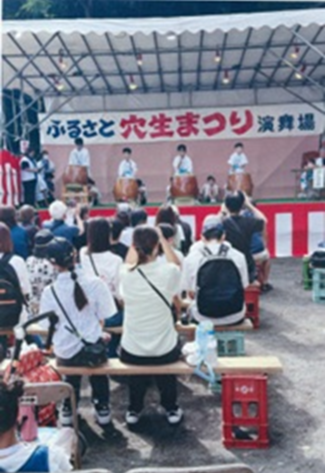 まつりの様子（昼の部）